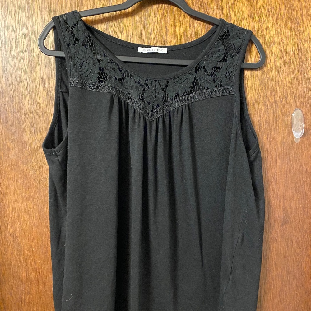 Black lace collar tank